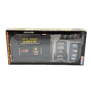 1:24 Scale Motorworks NASCAR US Army Pit Wagon Kit MB2 Motorsports Joe Nemechek